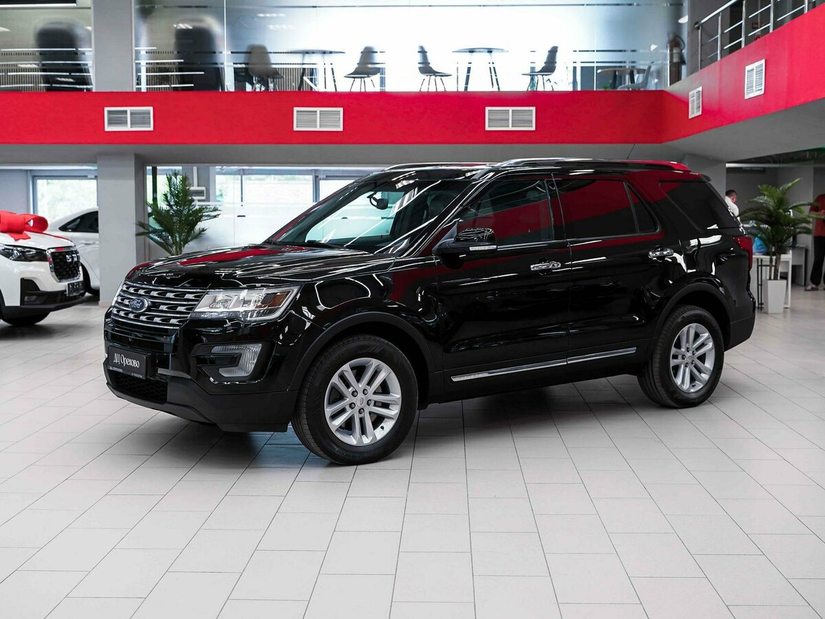 Открыть фотографии: Ford Explorer V Рестайлинг