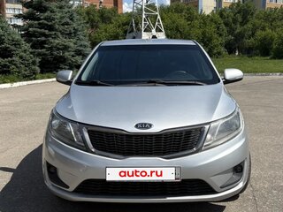 2012 Kia Rio 5-speed III, серебристый, 730000 рублей, вид 2