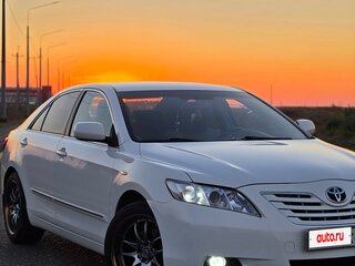 2006 Toyota Camry VI (XV40), белый, 1400000 рублей, вид 2