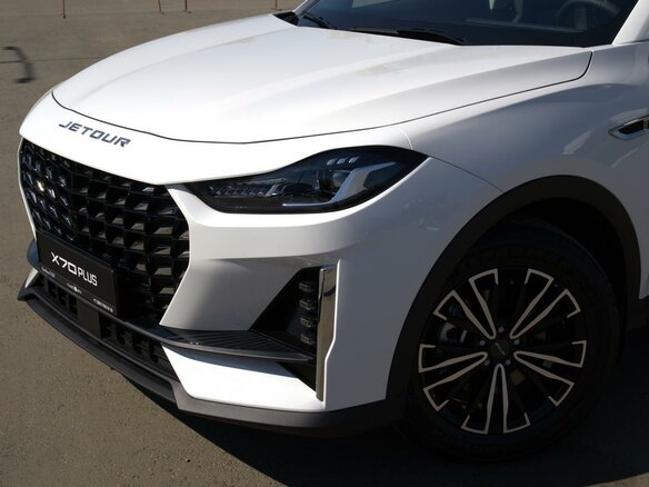 2026 Jetour X70+ I Рестайлинг, белый, 3399000 рублей - вид 15