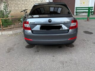 2017 Skoda Octavia III (A7), серый, 1550000 рублей, вид 2