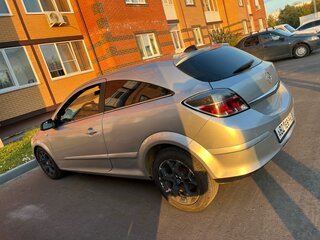 2006 Opel Astra GTC H, серебристый, 280000 рублей, вид 3