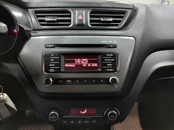 2015 Kia Rio III Рестайлинг, коричневый, 839000 рублей - вид 14