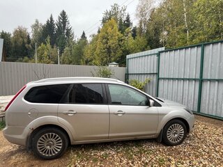 2010 Ford Focus II Рестайлинг, серый, 490000 рублей, вид 4