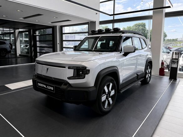 2025 Changan Deepal G318, серый