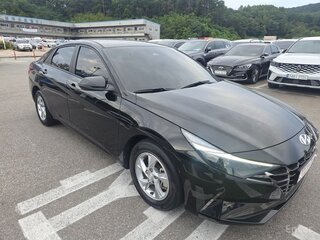 2022 Hyundai Avante VII, чёрный, 1880000 рублей, вид 3