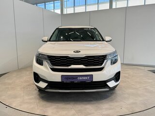 2021 Kia Seltos I, белый, 2180000 рублей, вид 2