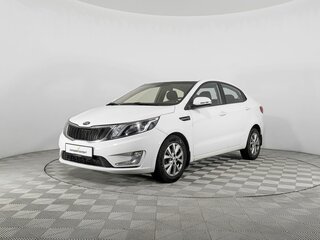 2014 Kia Rio 5-speed III, белый, 850000 рублей, вид 1