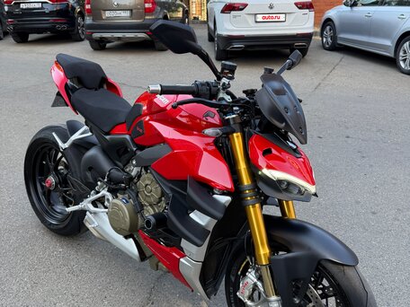 2022 Ducati Streetfighter V4, красный, 1680000 рублей, вид 1