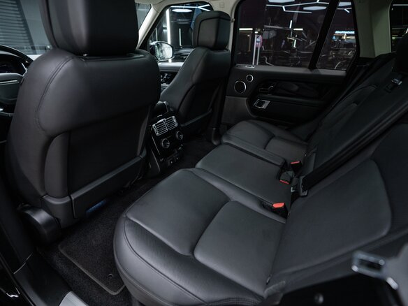 2021 Land Rover Range Rover IV Рестайлинг, чёрный, 8900000 рублей - вид 19