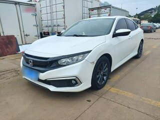 2019 Honda Civic X Рестайлинг, белый, 1220000 рублей, вид 3