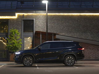 2026 Toyota Highlander IV (XU70), чёрный, 5600000 рублей, вид 4