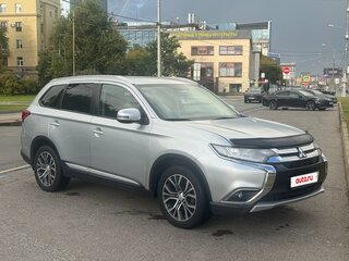 2015 Mitsubishi Outlander III Рестайлинг 2, серебристый, 1670000 рублей, вид 2