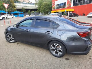 2018 Kia Forte III, серый, 1690000 рублей, вид 3