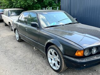 1990 BMW 7 серии 730i II (E32), чёрный, 235000 рублей, вид 4