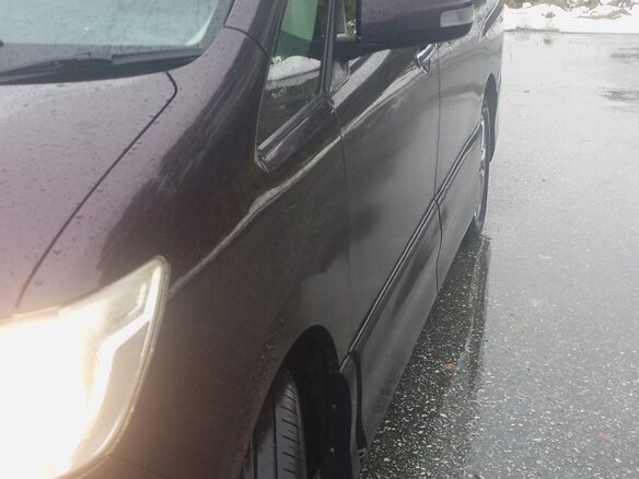 2011 Nissan Serena IV (C26), фиолетовый, 1150000 рублей - вид 12