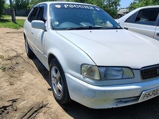 1998 Toyota Sprinter VIII (E110), белый, 260000 рублей, вид 1