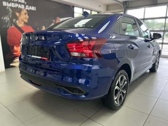 2026 Lada (ВАЗ) Iskra, синий - вид 2