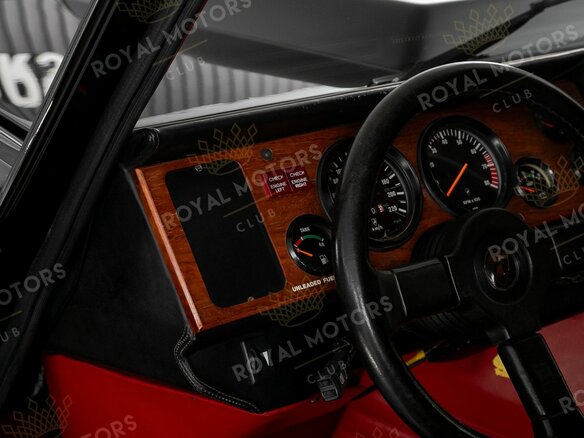 1990 Lamborghini LM002, чёрный, 49000000 рублей - вид 15