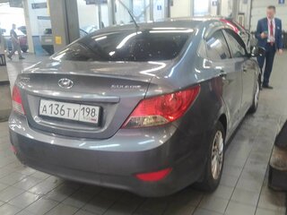 2012 Hyundai Solaris I, серый, 550000 рублей, вид 3