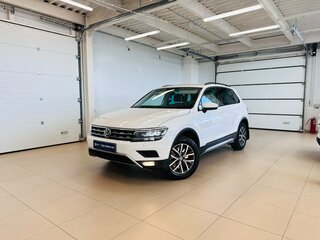 2020 Volkswagen Tiguan II, белый, 2899900 рублей, вид 1