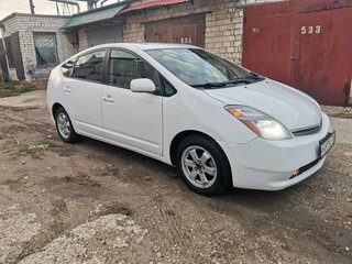 2006 Toyota Prius II Рестайлинг (XW20), белый, 640000 рублей, вид 2