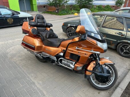 1988 Honda GL 1500 Gold Wing, золотистый, 550000 рублей, вид 1