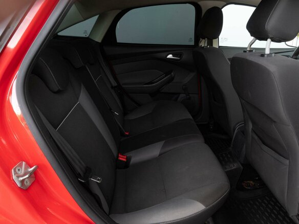 2012 Ford Focus III, красный, 710000 рублей - вид 12