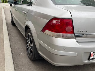 2010 Opel Astra H Рестайлинг, серебристый, 399000 рублей, вид 3