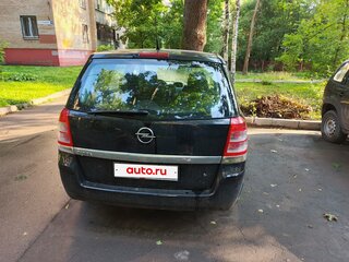 2011 Opel Zafira B Рестайлинг, чёрный, 700000 рублей, вид 2