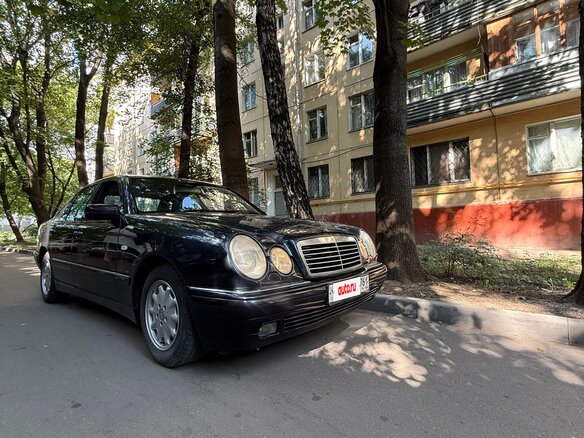1998 Mercedes-Benz E-Класс 240 II (W210, S210), чёрный, 515000 рублей - вид 9