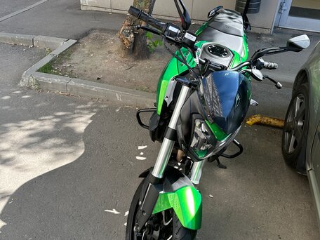2020 Bajaj Dominar 400, зелёный, 345000 рублей, вид 2