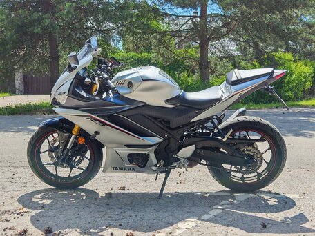2019 Yamaha YZF-R3, серебристый, 700000 рублей, вид 5