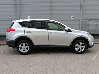 2013 Toyota RAV4 IV (XA40), серебристый, 1529000 рублей, вид 4