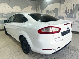 2013 Ford Mondeo IV Рестайлинг, белый, 512500 рублей, вид 3