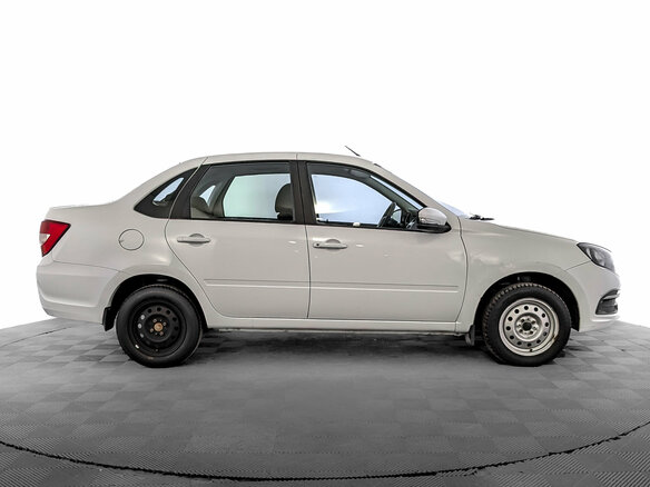 2024 Lada (ВАЗ) Granta I Рестайлинг, белый - вид 3