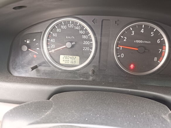 2003 Nissan Almera II (N16) Рестайлинг, чёрный, 140000 рублей - вид 7