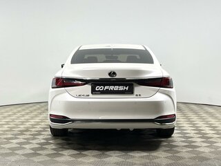 2021 Lexus ES 200 VII, белый, 3385500 рублей, вид 4