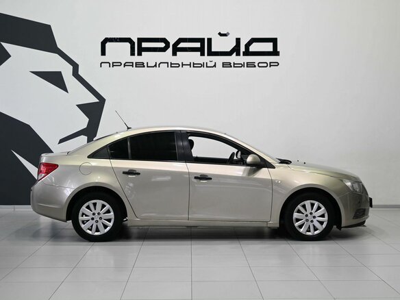 2012 Chevrolet Cruze I, бежевый, 609900 рублей - вид 6