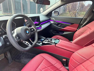 2025 BMW 5 серии Long 530Li xDrive VIII (G60/G61/G68), белый, 5949111 рублей, вид 4