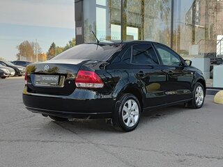 2013 Volkswagen Polo V, чёрный, 760000 рублей, вид 5