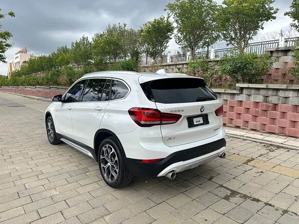 2022 BMW X1 20Li sDrive II (F48) Рестайлинг, белый - вид 5