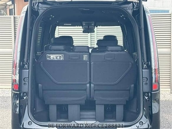 2023 Honda Stepwgn VI, чёрный, 2190002 рублей - вид 15