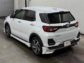 2023 Toyota Raize I, белый, 1370000 рублей - вид 2