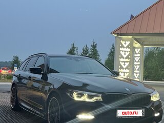 2019 BMW 5 серии 520d VII (G30/G31/G38), чёрный, 3600000 рублей, вид 3