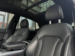 2020 Audi Q8 50 TDI I (4M), белый, 7199000 рублей, вид 2