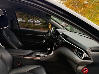 2019 Toyota Camry VIII (XV70), чёрный, 3100000 рублей, вид 5
