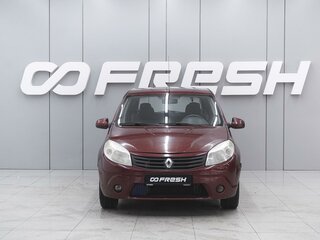 2011 Renault Sandero I, красный, 560000 рублей, вид 3