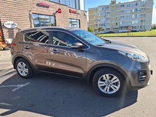 2018 Kia Sportage IV, коричневый, 2230000 рублей, вид 5