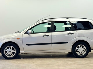 2002 Ford Focus I Рестайлинг, серебристый, 290000 рублей, вид 2